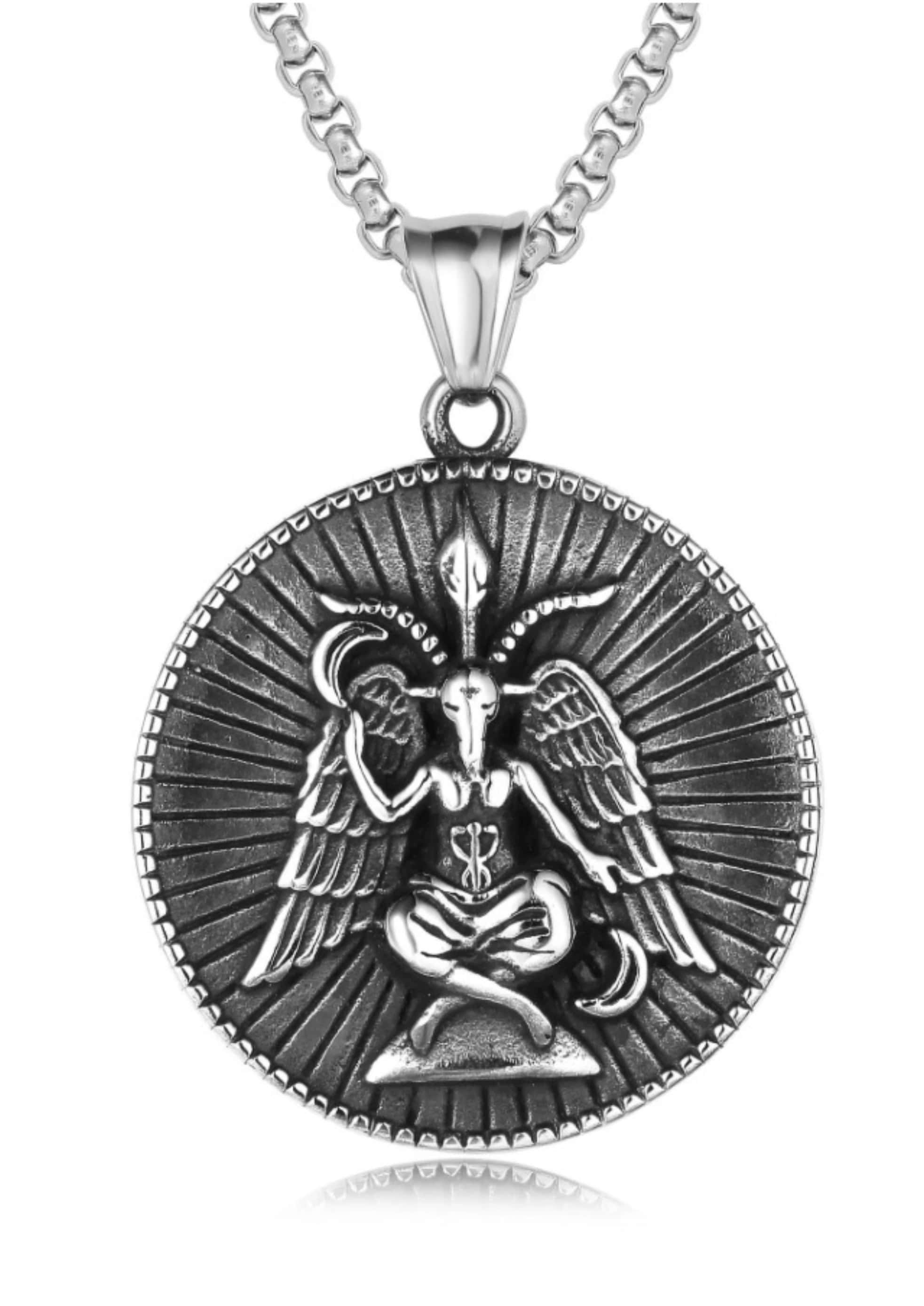 Silberfarbene baphomet round halskette mit filigran graviertem horror gothic motiv und flügeln, hörnern sowie halo
